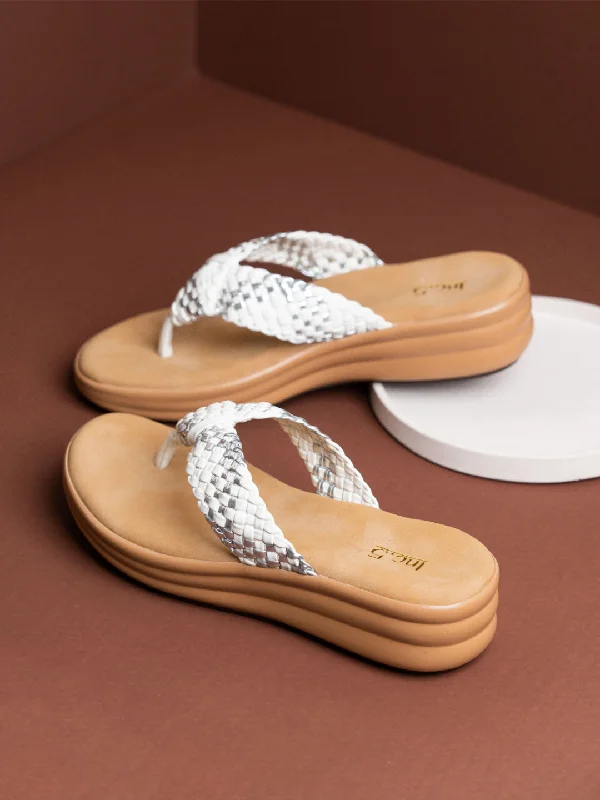 Womens White Casual Round Toe V strap Sandals