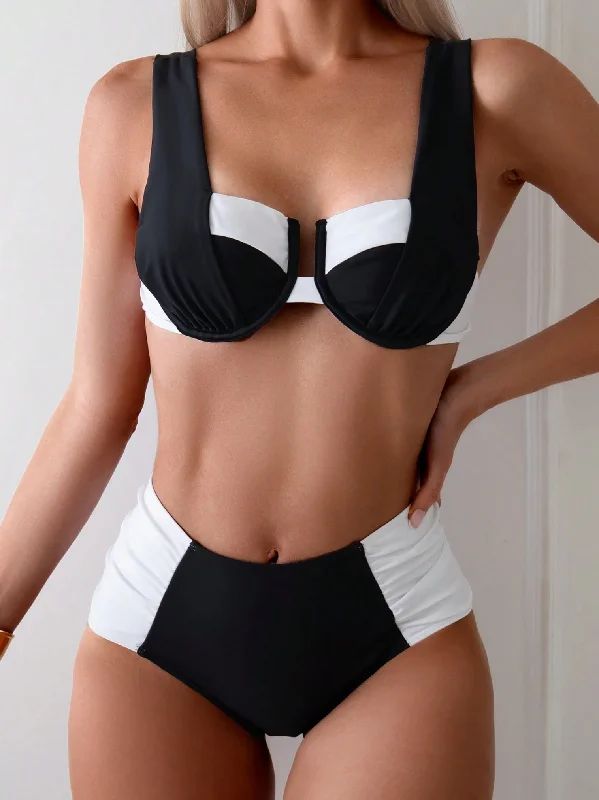 B/W Color Block Underwire Lace Up Bikini Set